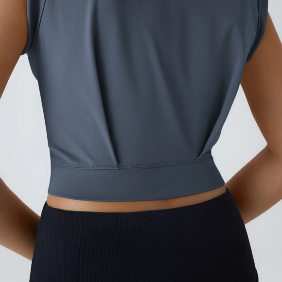 Halara Crew Neck Sleeveless Cropped Yoga Tank Top‎ in Deep Navy Size Small NWT - Picture 3 of 9